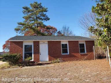 Main picture of 5527 Livingston Dr