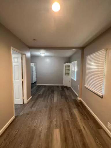 Main picture of 4250 10th St