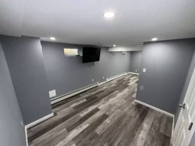 Main picture of 8 Woody Pl
