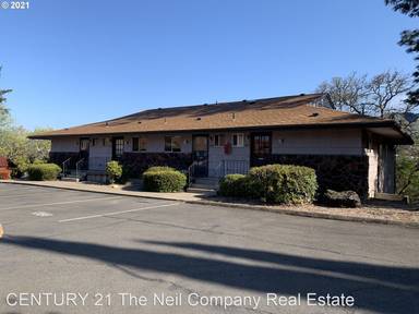 Main picture of 1386 SE Court Ave