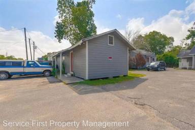 Main picture of 13928 Bandera St