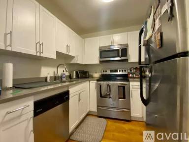 Main picture of 525 Massachusetts Ave