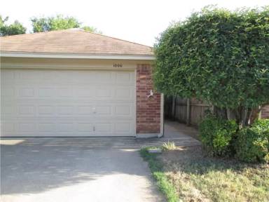 Main picture of 1008 Vera Ct