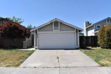Main picture of 904 Sage Dr