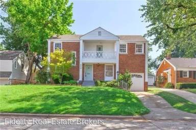 Main picture of 600 NW 37th St