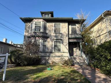 Main picture of 1173 Park Ave