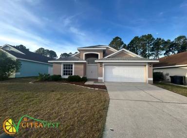 Main picture of 402 Halstead Dr