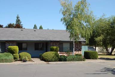 Main picture of 8775 SW Locust St