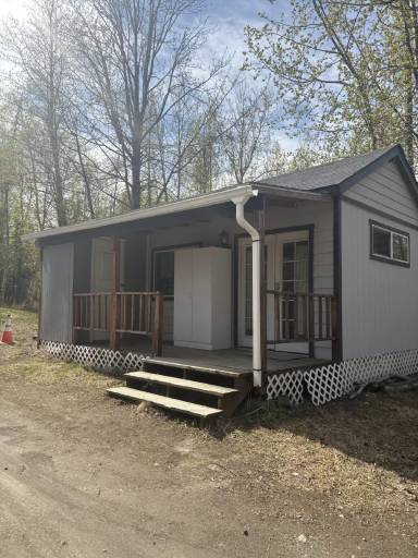 Main picture of 100 W Jensen Cir
