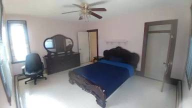 Main picture of 8 Price St