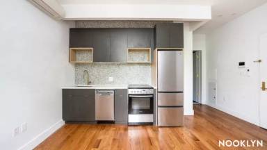 Main picture of 791 Sterling Pl