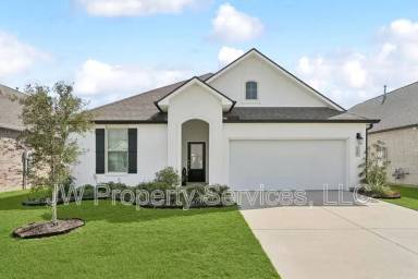 Main picture of 720 Lakeshore Vlg E