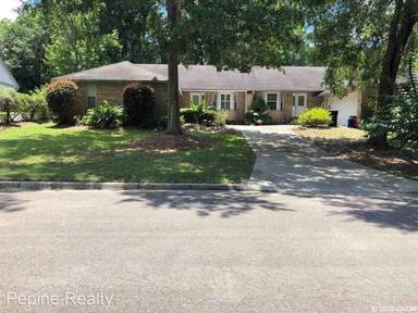 Main picture of 2824 NW 104th Ct