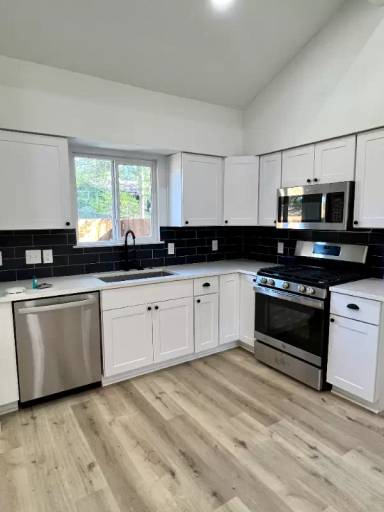 Main picture of 6209 Reicher Dr