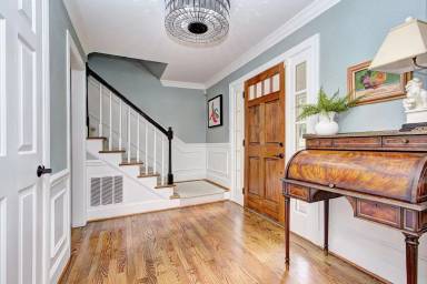 Main picture of 2000 Stedwick Pl