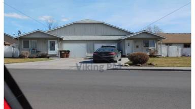 Main picture of 230 SE Knowledge St