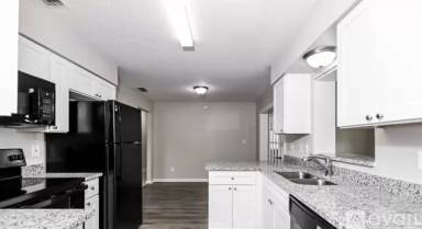 Main picture of 6245 Sweetwater Dr W