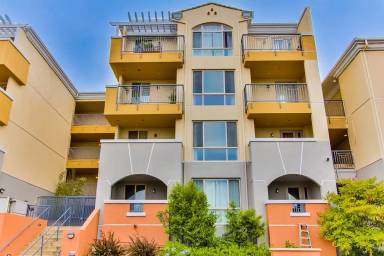 Main picture of Pell Place