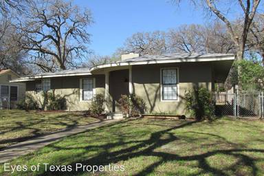 Main picture of 4327 Airport Blvd