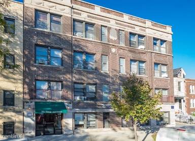 Main picture of 1050 W George St