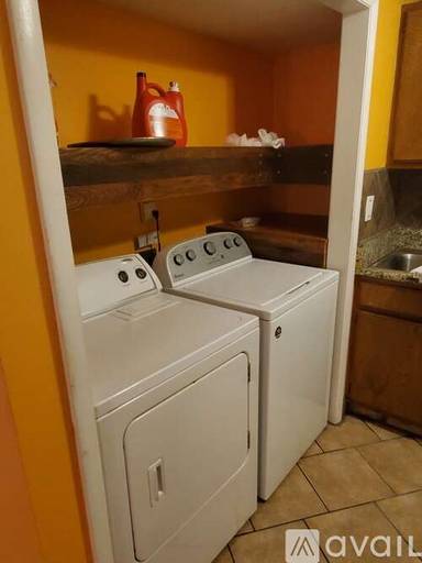 Main picture of 3925 Drake Ave SW
