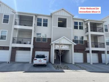 Main picture of Lakefront at Vineyard Town Center