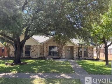 Main picture of 2032 Hawken Dr