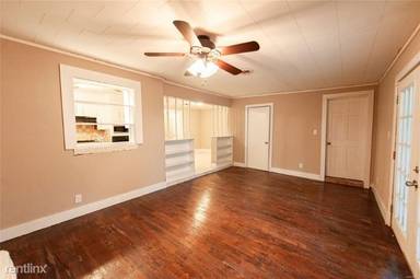 Main picture of 4315 Sunshine Dr