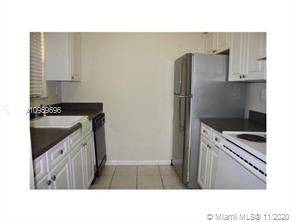 Main picture of Reflections At Pembroke Pines Condo