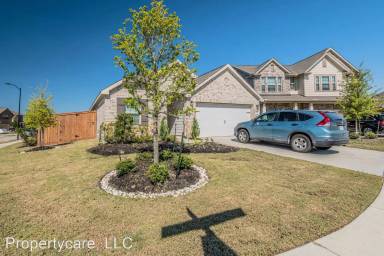 Main picture of 23010 Rosebriar Meadow Dr