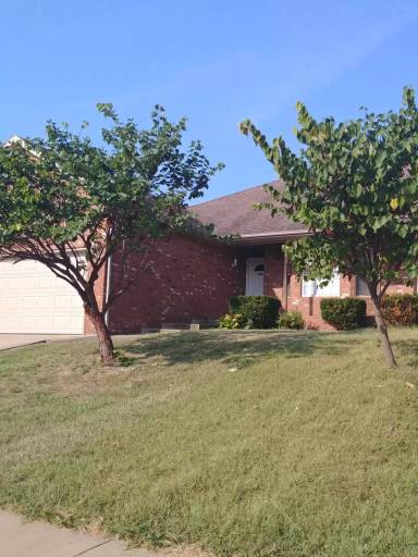 Main picture of 1100 N 25th St