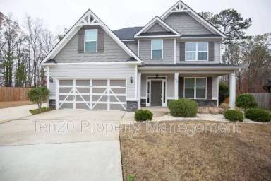 Main picture of 236 Cedar Way