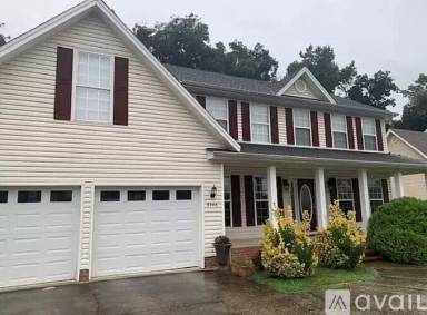 Main picture of 8428 Streamside Dr