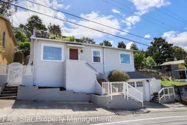 Main picture of 636 Sierra Point Rd