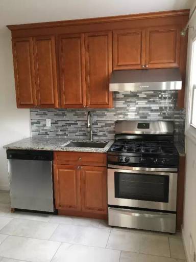 Main picture of 100 Sand Rd