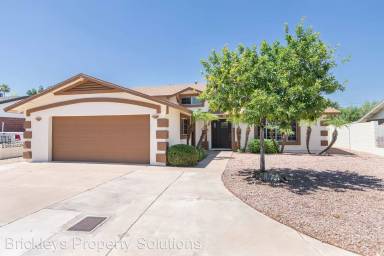 Main picture of 8714 E San Miguel Ave