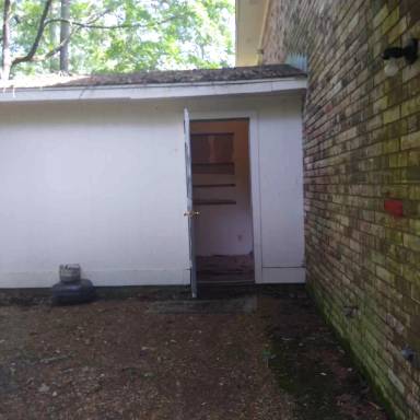 Main picture of 2206 Lily Dr