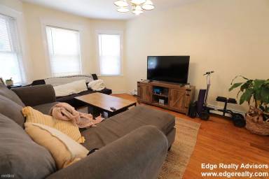 Main picture of 23 Claymoss Rd