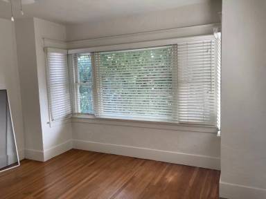 Main picture of 218 Quincy Ave