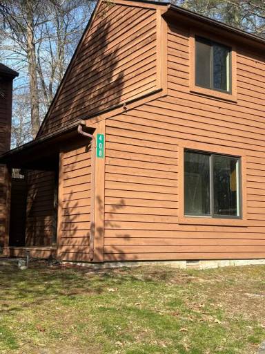 Main picture of 408 Tudor Ct