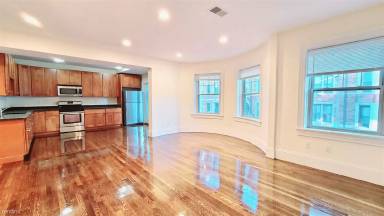 Main picture of 29 Commonwealth Ter