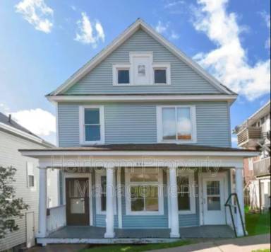 Main picture of 505 N 21st Ave W
