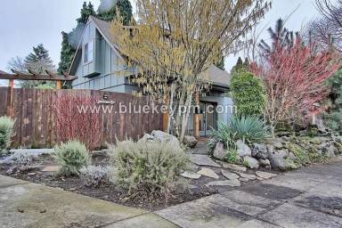 Main picture of 2515 Harney St