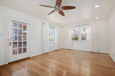 Main picture of 416 1/2 E Anapamu St