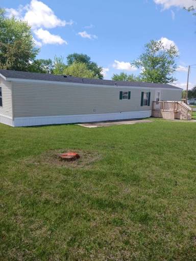 Main picture of Countyline Mobile Home Park (Lockerbie Place)