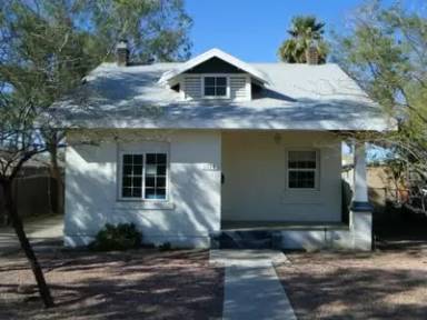 Main picture of 1114 E Taylor St