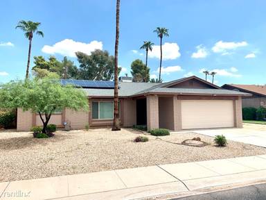 Main picture of 15611 N 57th Ln