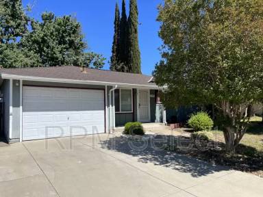 Main picture of 10605 Campana Way