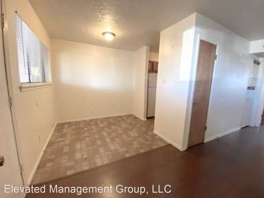 Main picture of 12917 Lomas Blvd NE