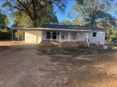 Main picture of 2116 Phillips Ln